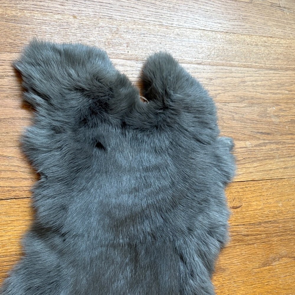 0835 rabbit pelt crafts - Picture 2 of 4